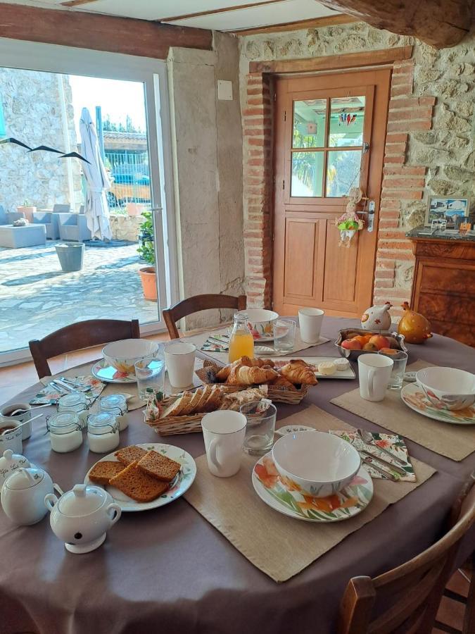 Domaine Saint Claude - Gite , Chambres D'Hotes & Hebergement Insolite Malleval Buitenkant foto