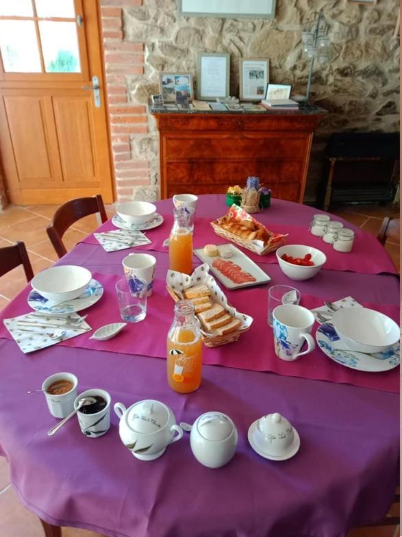 Domaine Saint Claude - Gite , Chambres D'Hotes & Hebergement Insolite Malleval Buitenkant foto