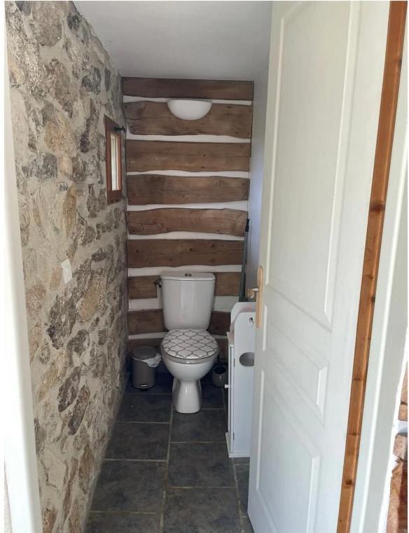Domaine Saint Claude - Gite , Chambres D'Hotes & Hebergement Insolite Malleval Buitenkant foto