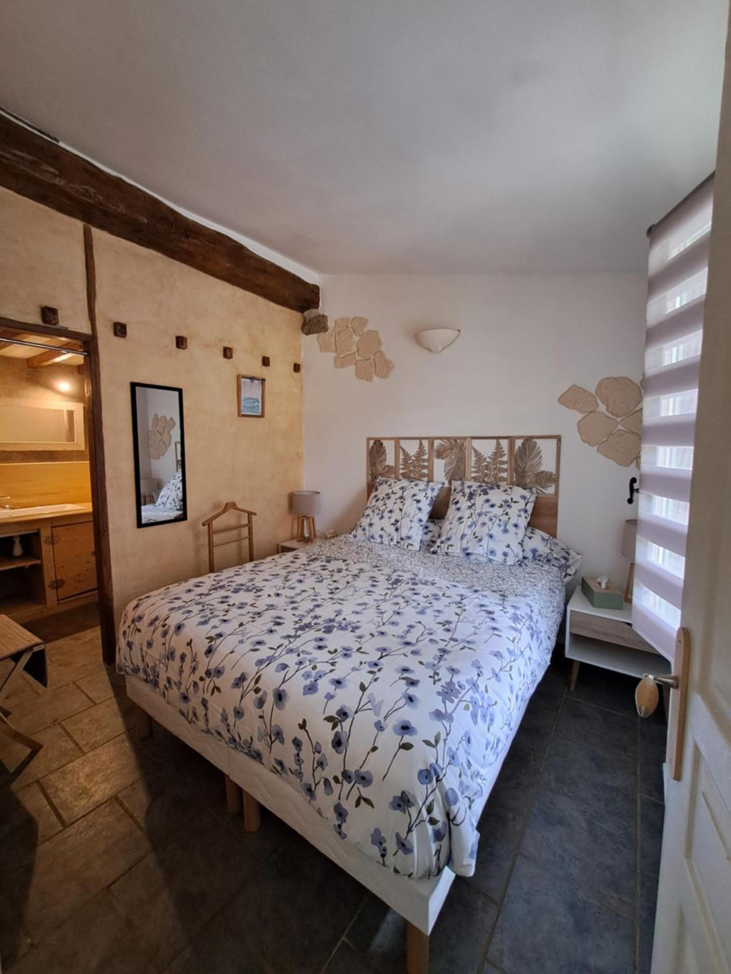 Domaine Saint Claude - Gite , Chambres D'Hotes & Hebergement Insolite Malleval Buitenkant foto